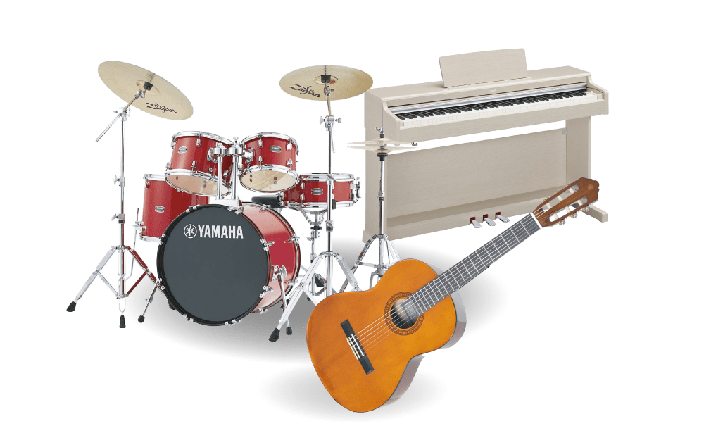 ドラムセット、電子ピアノ、ギターの写真